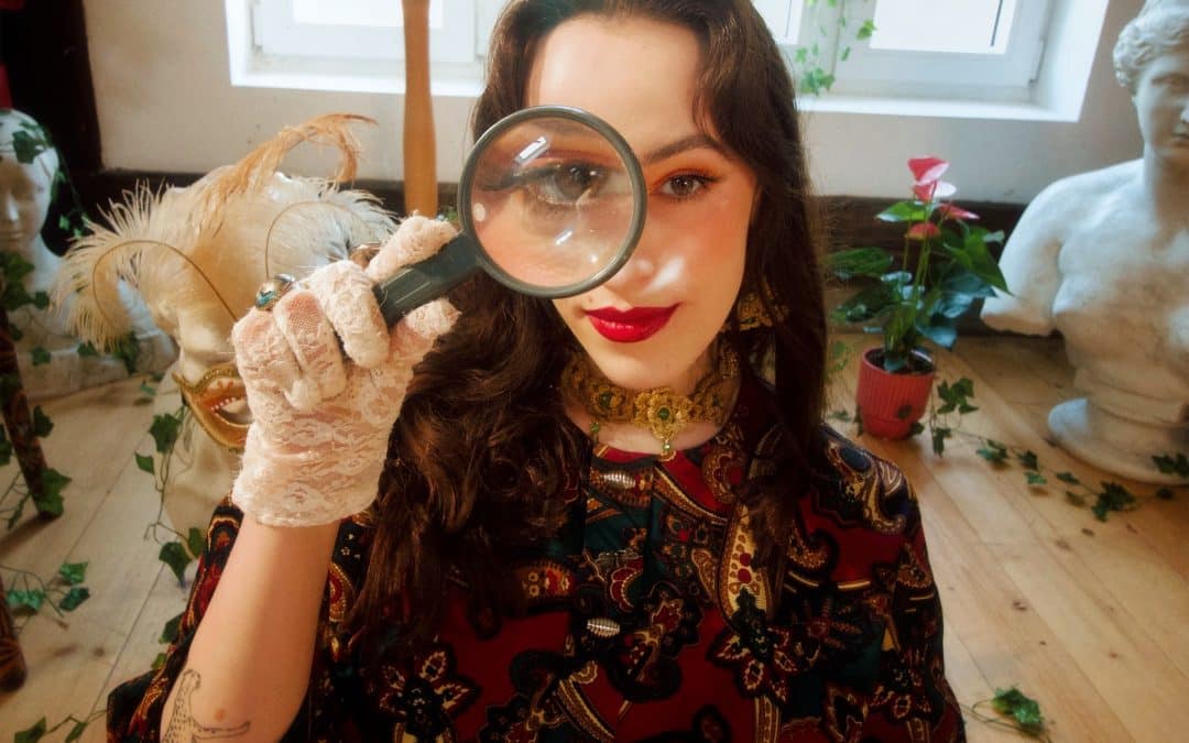 Parvani Violet – Noč v muzeju